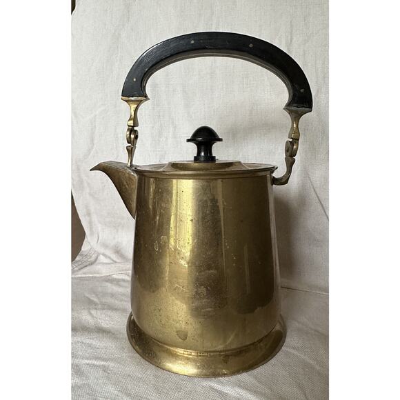 Vintage Brass Tea Pot Kettle Wood Handle Lid Attached, Flaw With The Handle - Picture 2 of 16